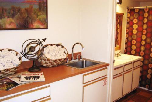 The Santa Fe Suites Room photo